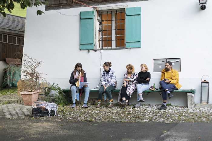 Dokumentationsfoto Lesung Em Klang a Laa-Gaa, Restaurant Hirschen, Muotathal